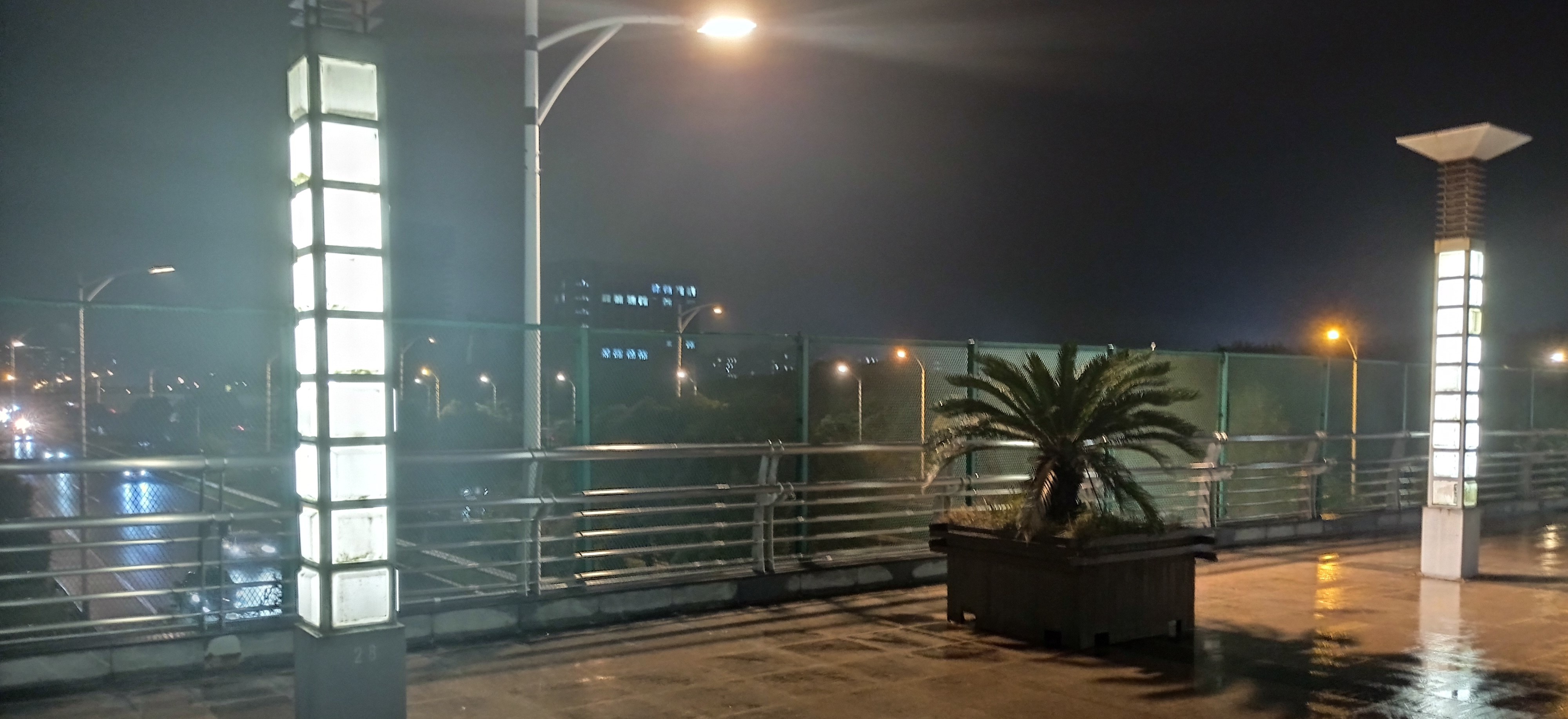 南航天桥
